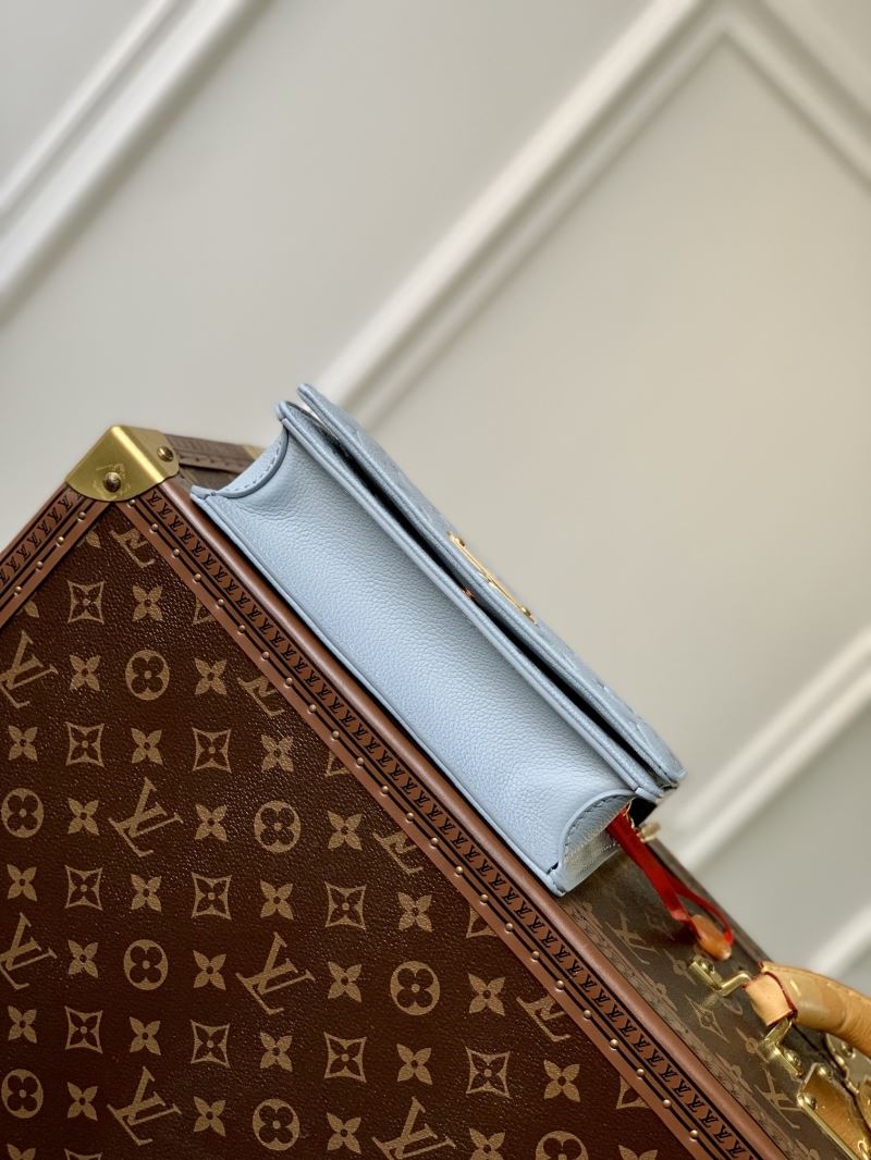 LV Purse